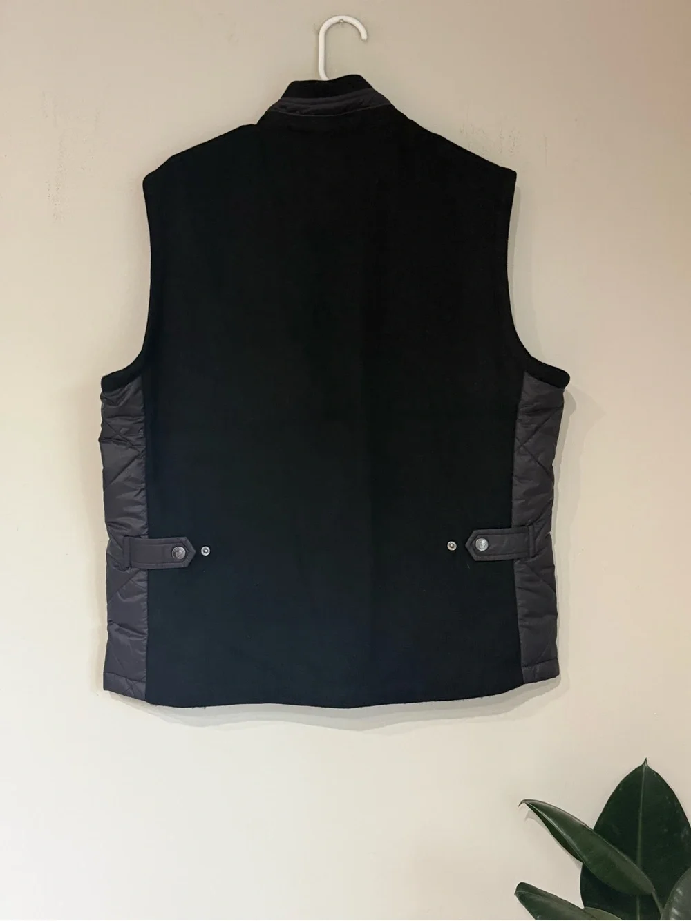 Cremieux Men’s Large Black Quilted Insulated Full Zip Vest Thermore